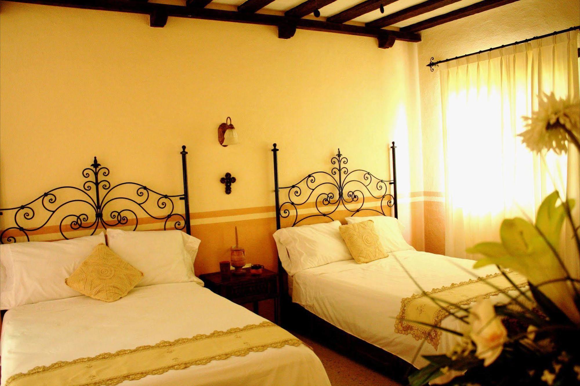 Hotel Casa Marlene Valladolid  Exterior foto
