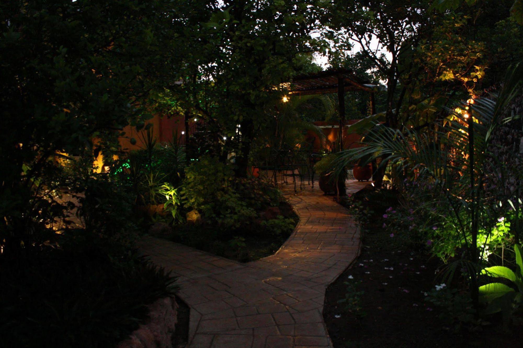 Hotel Casa Marlene Valladolid  Exterior foto